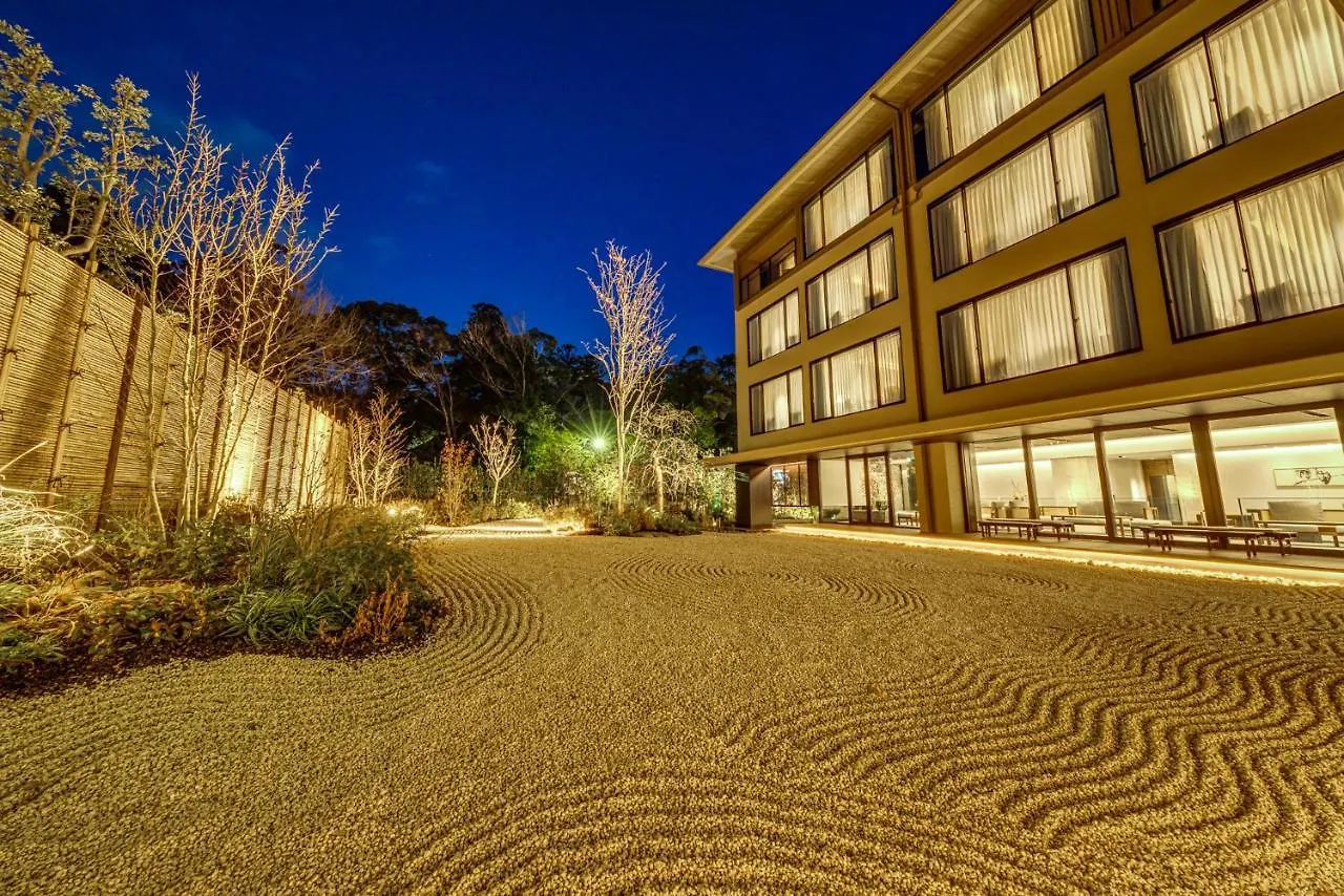 Hotel Okura Kyoto Okazaki Bettei 5*,  Japan